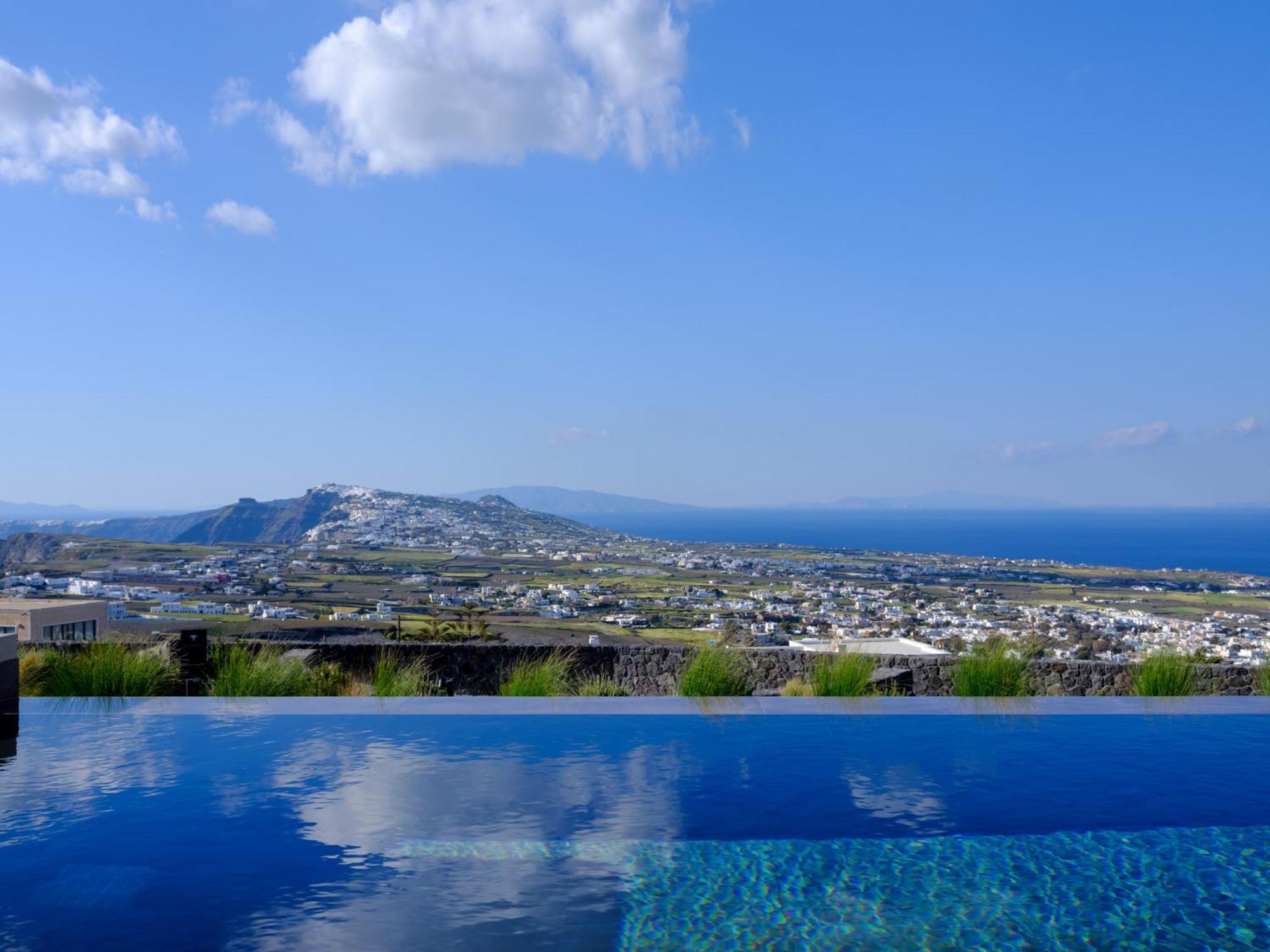 Готель Apikia Santorini Pyrgos Kallistis Екстер'єр фото